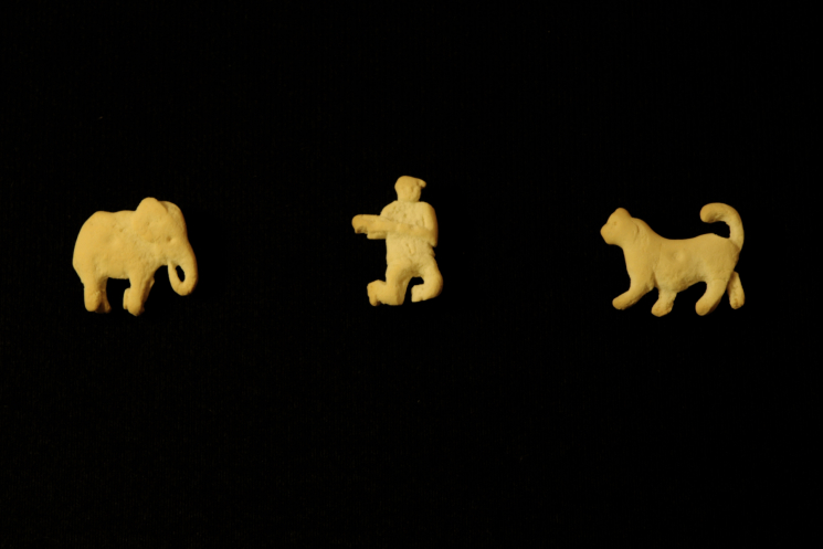 animal_crackers_and_poacher_erik_peterson_2006.jpg